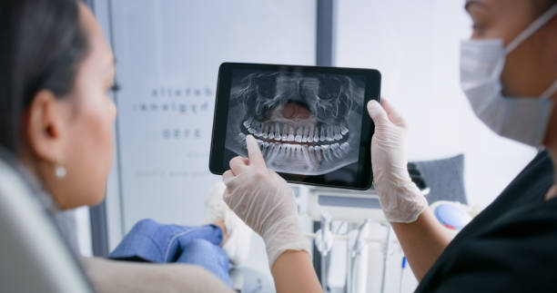 Licensed Tooth Extraction service in Wyandotte, MI - Smile Center Dentistry